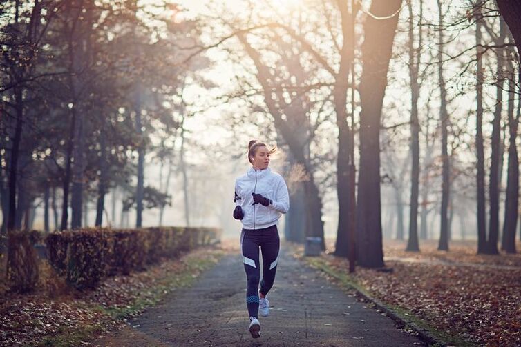 at what time of day to run to lose weight