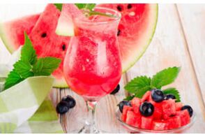 Watermelon drink in the diet menu for weight loss for a week