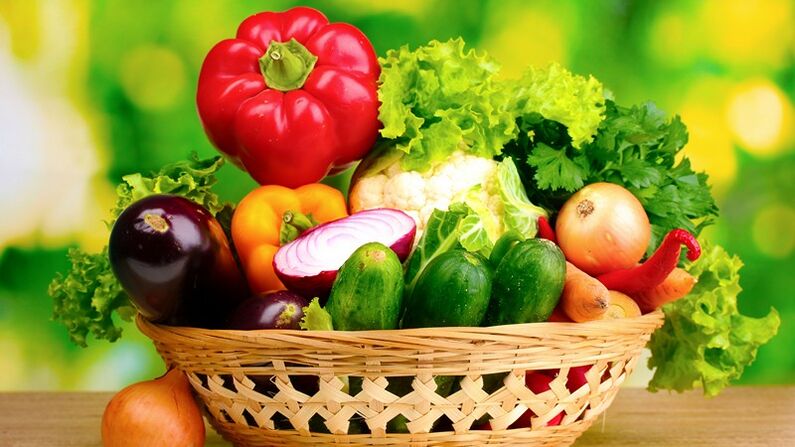 In one day of the 6-leaf diet, you can eat up to 1. 5 kg of vegetables